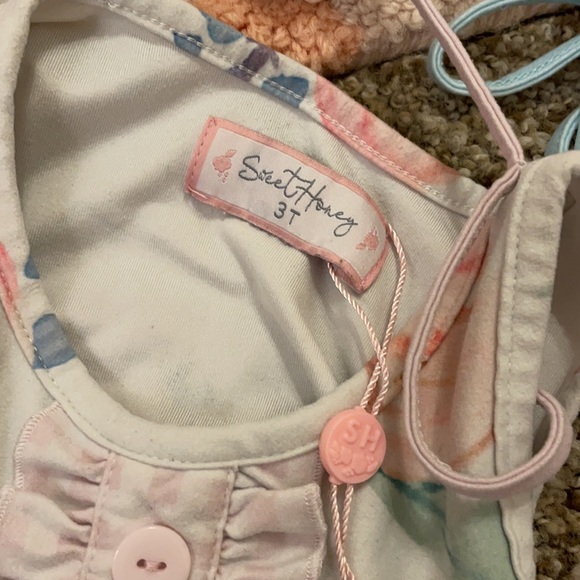 Sweethoney 3T PJs - Picture 2 of 4